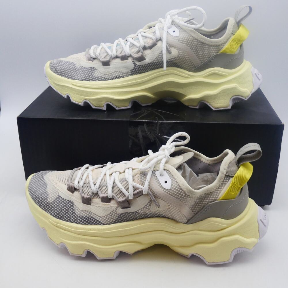 NEW Sorel Men's 8 Kinetic Breakthru Tech Lace Sneakers Shoes Gray Yellow